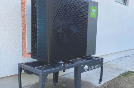 Heizung von Wohnhäusern mit der Mycond BeeHeat Split-Wärmepumpe